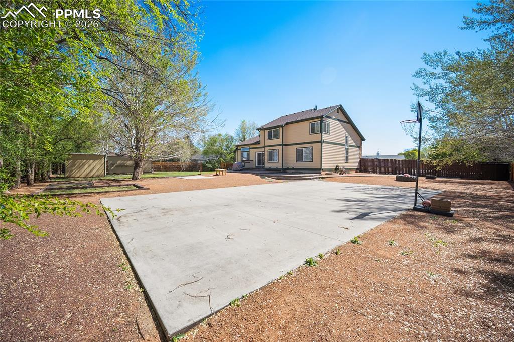 Image 43 of 50: Other