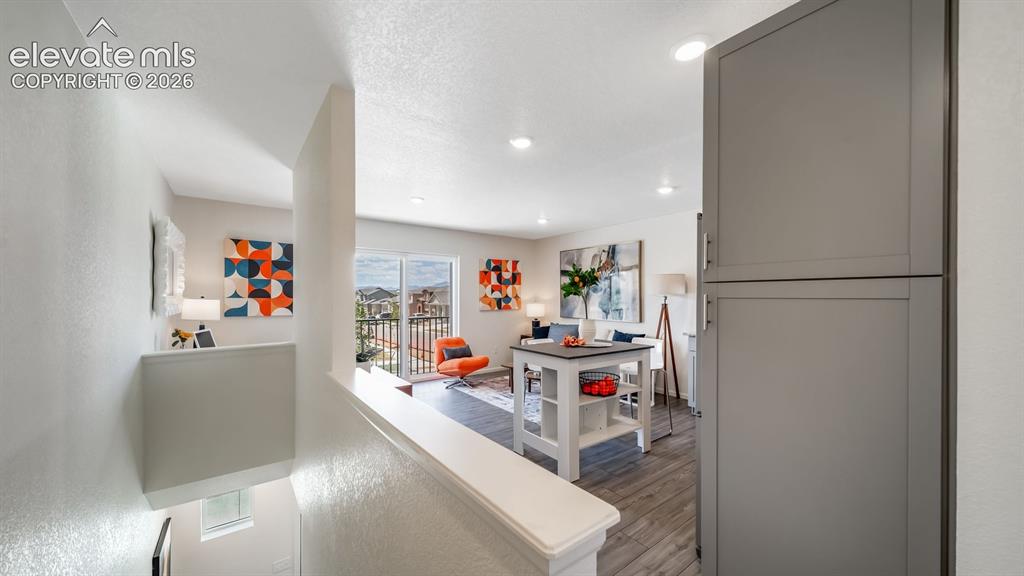 Image 11 of 26: *Photos of a model home*