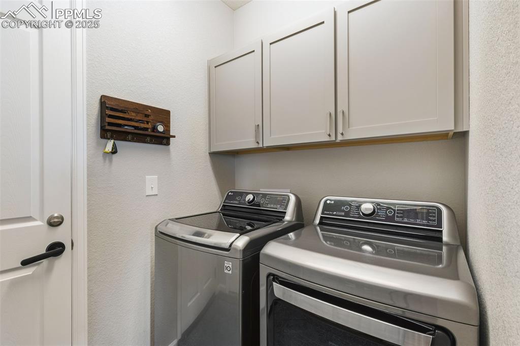 Image 18 of 45: Laundry