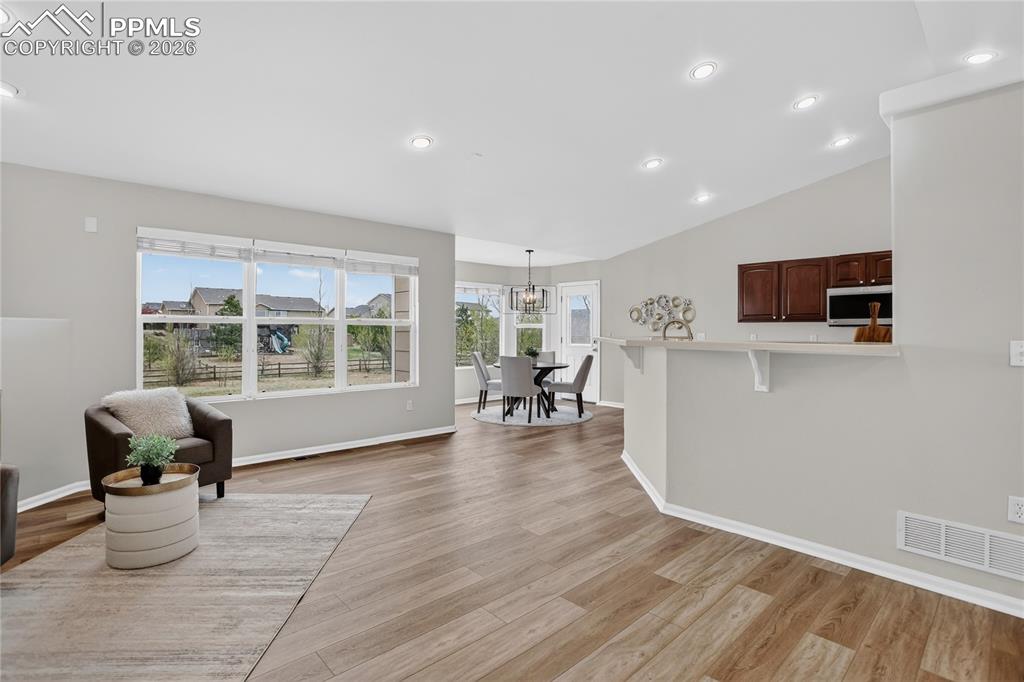 Image 2 of 29: Beautiful open living