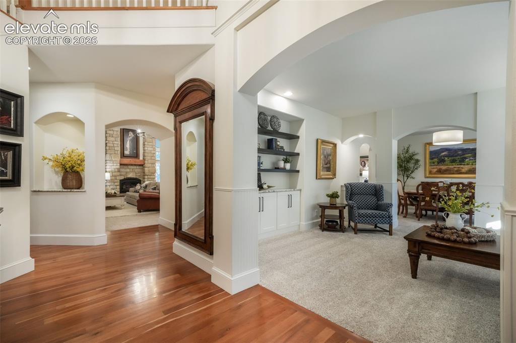 Image 5 of 50: Floor Plan