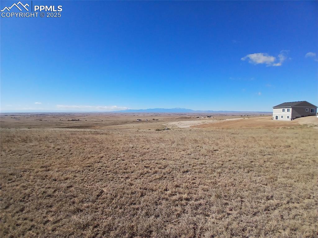 Image 33 of 39: View