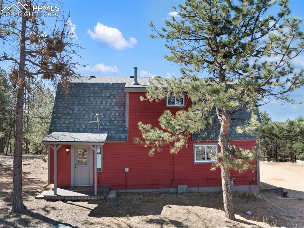 Image 39 of 50: Side of Structure