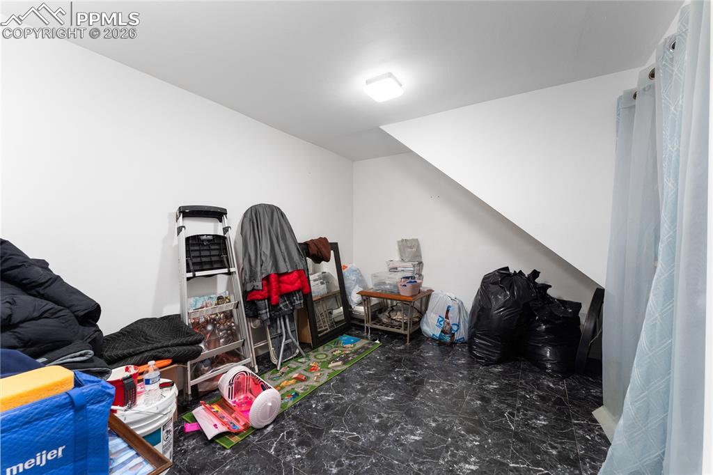 Image 27 of 31: Bonus Room