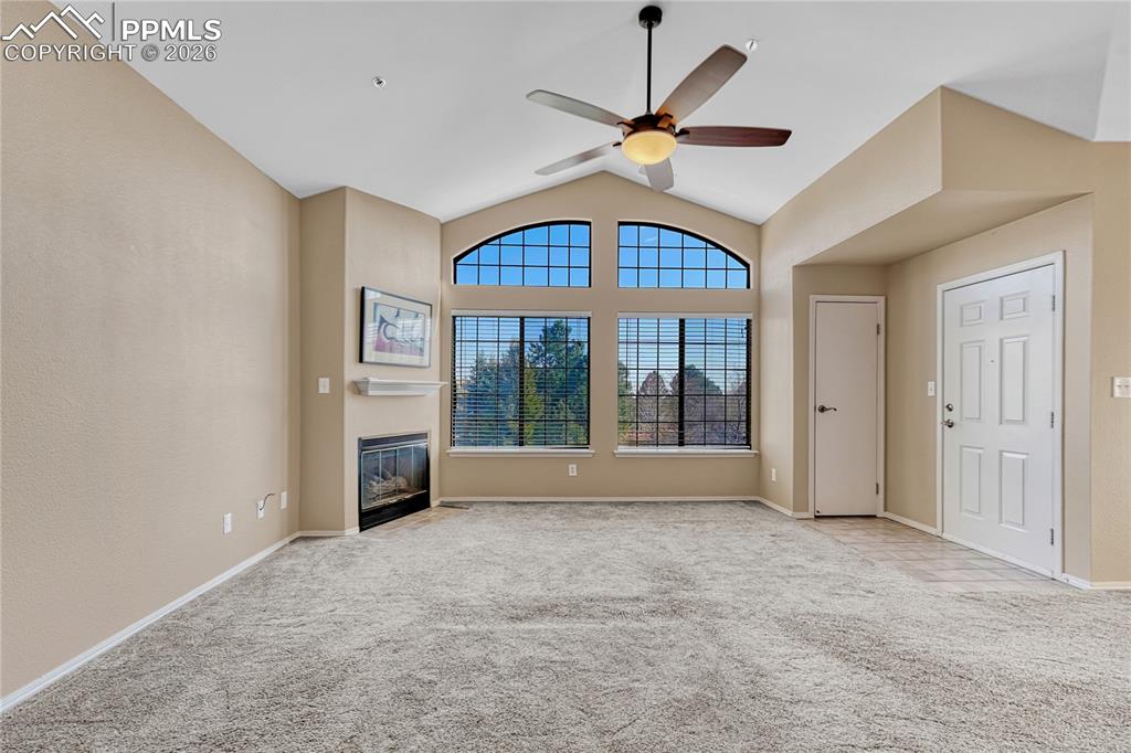 Image 4 of 47: Living Room