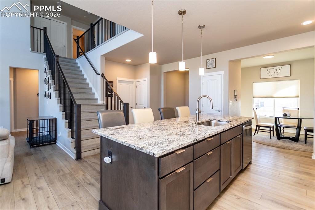 Image 12 of 46: Kitchen