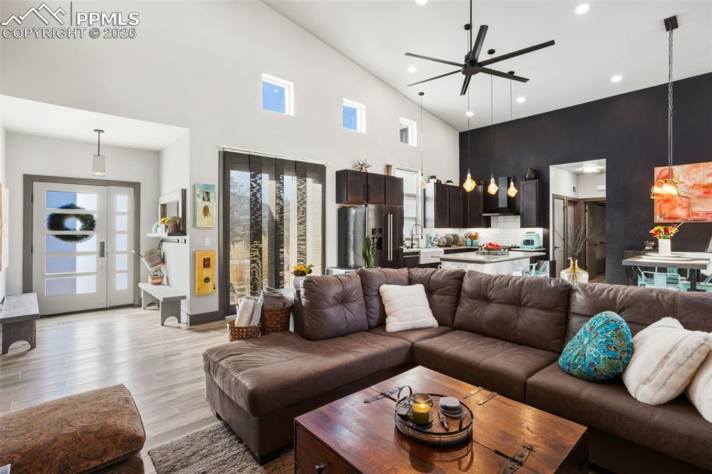 Image 5 of 39: Living Room