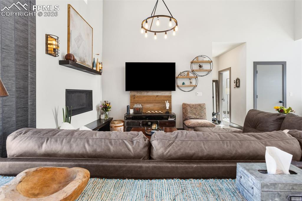 Image 7 of 39: Living Room