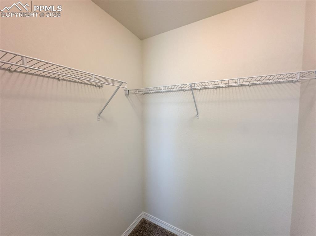 Image 26 of 36: Closet