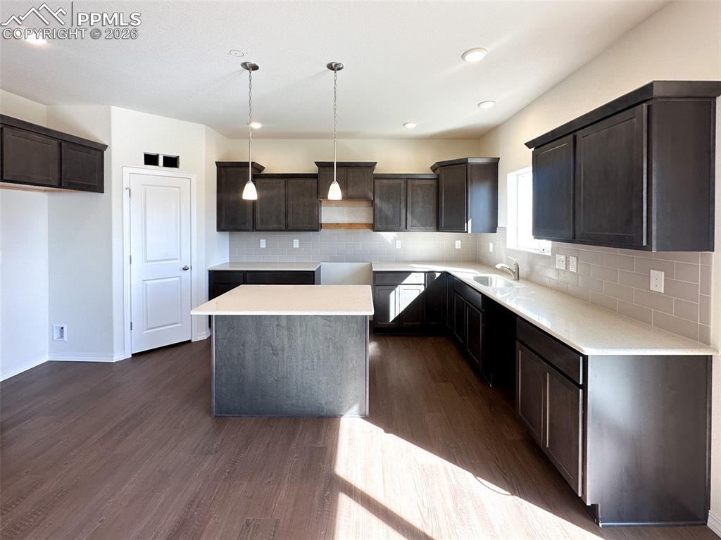 Image 5 of 36: Kitchen