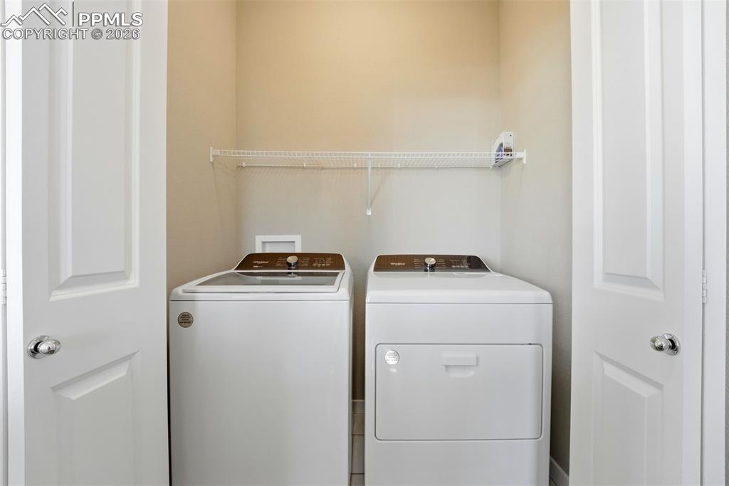 Image 19 of 45: Laundry