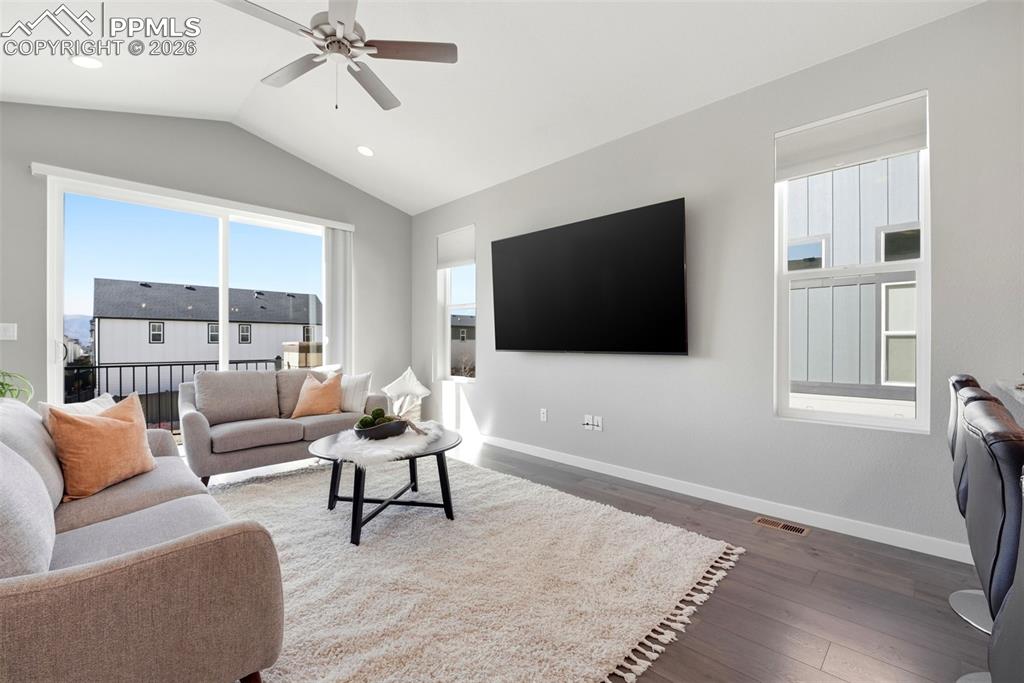 Image 5 of 45: Living Room