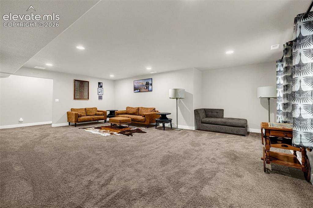 Image 17 of 29: Family Room