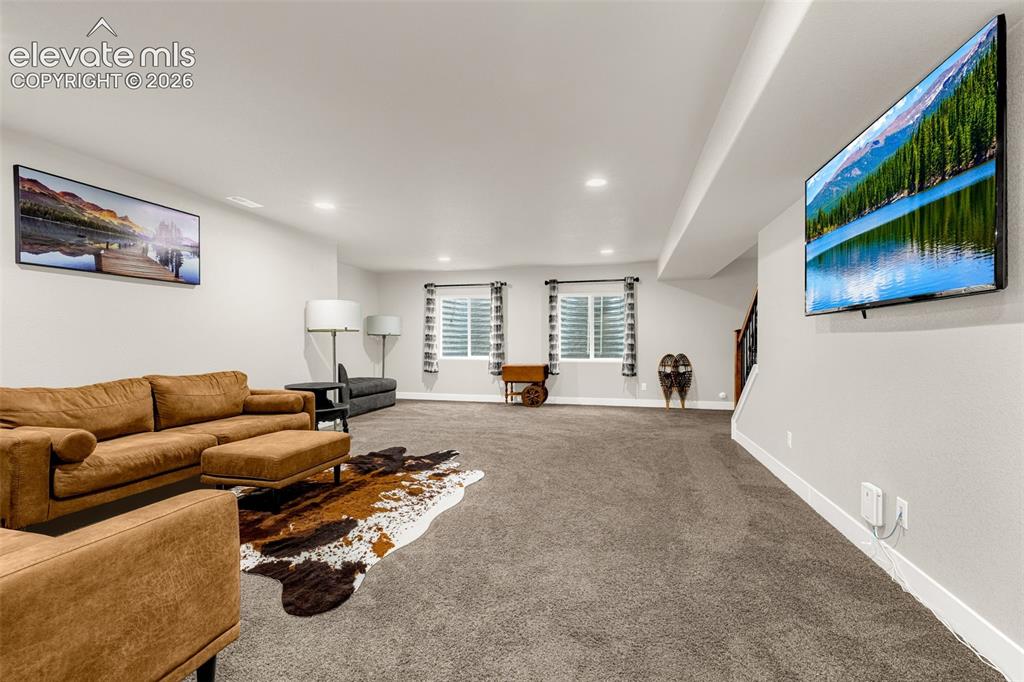 Image 18 of 29: Family Room