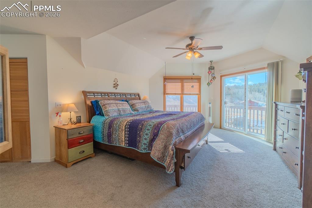 Image 24 of 49: Bedroom