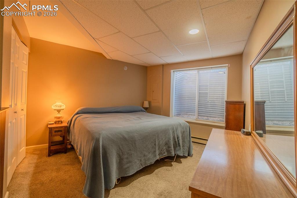 Image 38 of 49: Bedroom