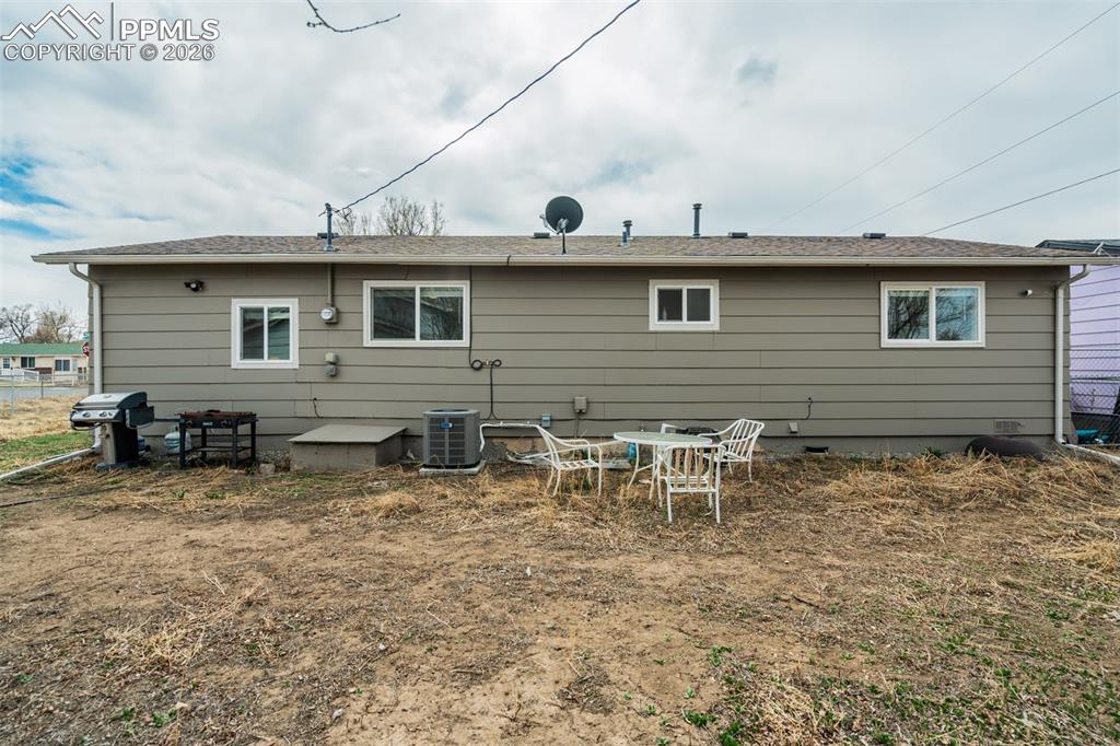 Image 27 of 29: Rear view of property