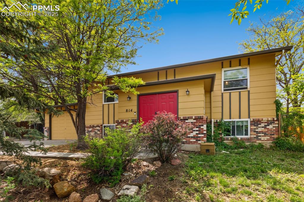 Caption: Front of Structure