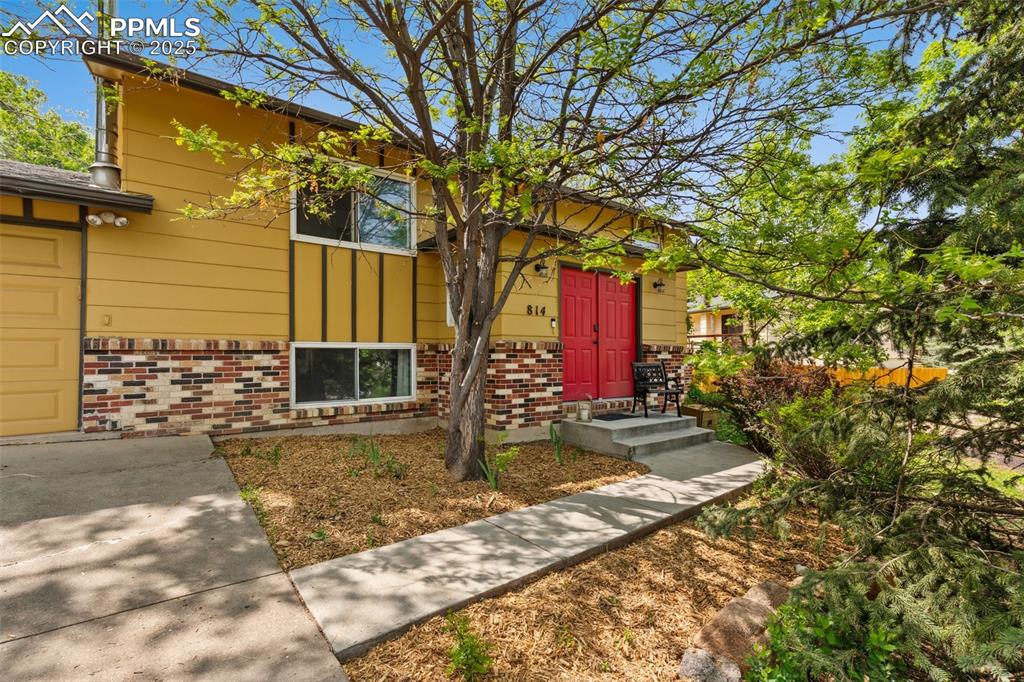 Image 2 of 48: Front of Structure