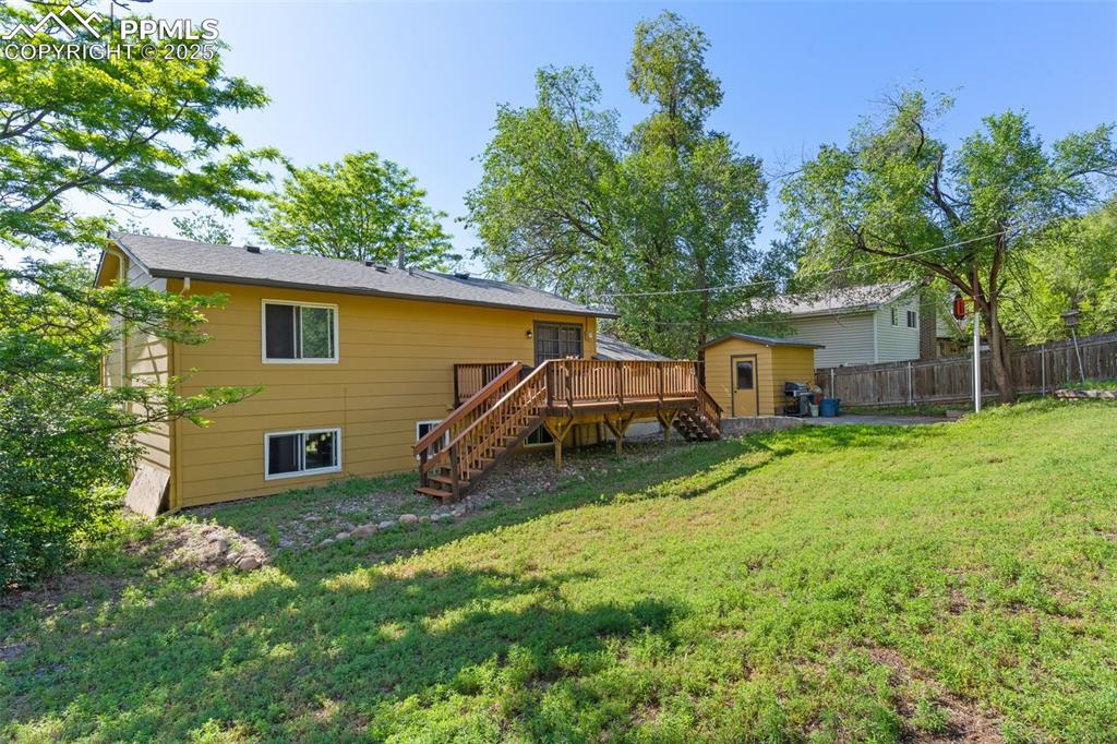 Image 48 of 48: Back of Structure