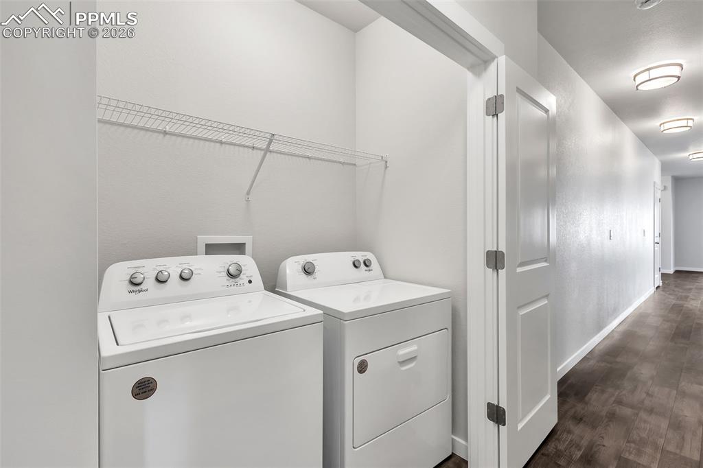 Image 14 of 30: Lower level unit