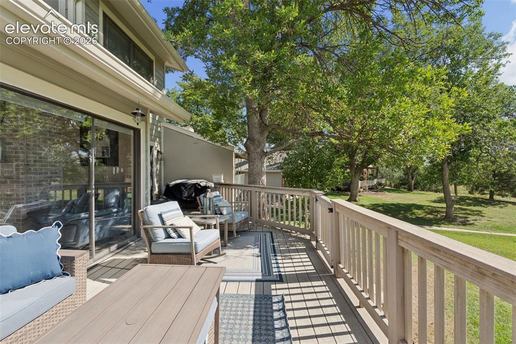 Image 39 of 49: Deck