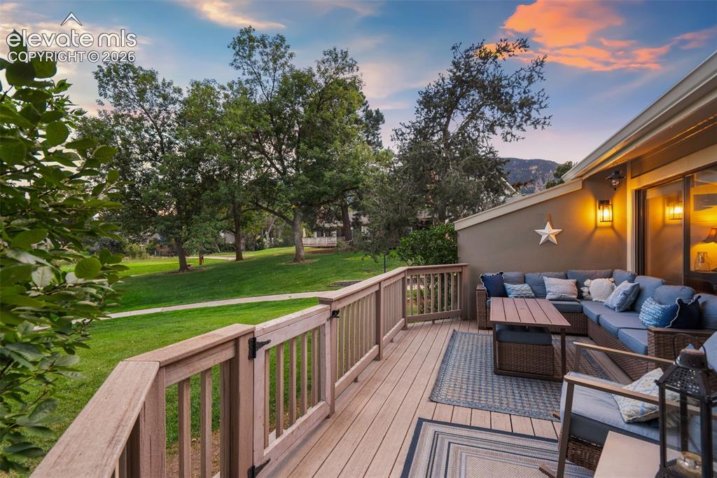 Image 4 of 49: Deck