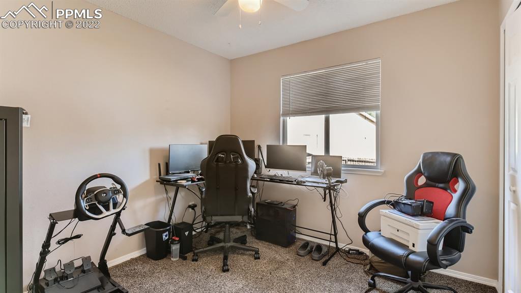 Listing 9818283, Image 16 of 27