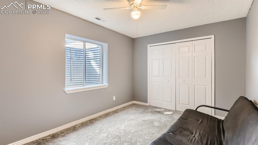 Listing 9818283, Image 22 of 27