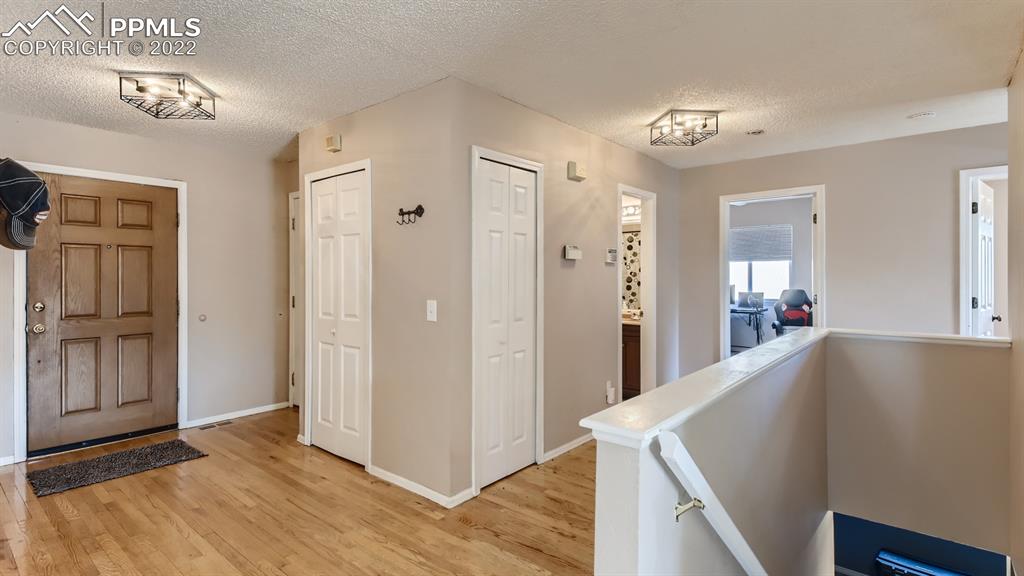 Listing 9818283, Image 3 of 27