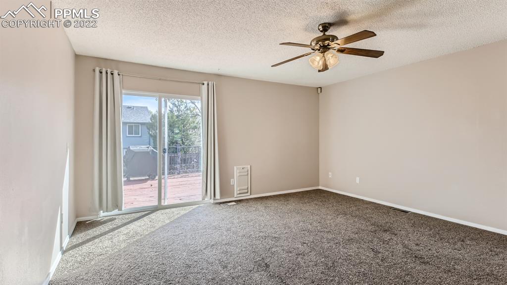 Listing 9818283, Image 5 of 27