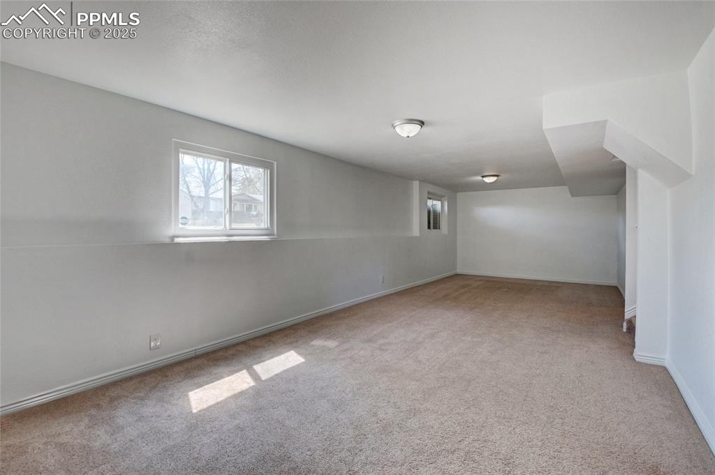 Image 22 of 30: family room - basement level