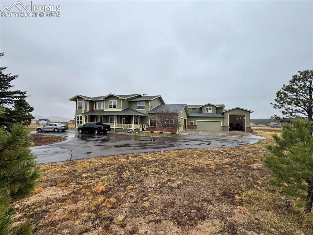 Image 1 of 1: Front of Structure