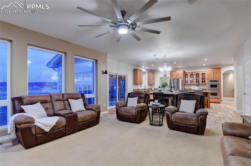 Image 19 of 44: Family Room