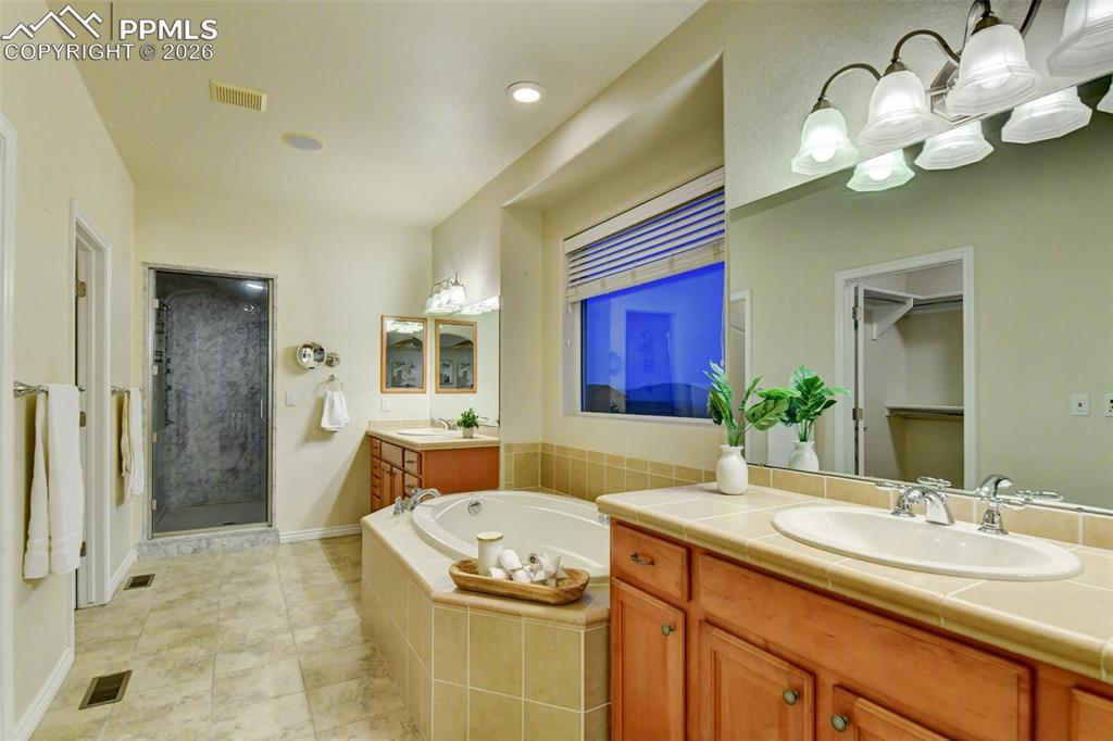 Image 24 of 44: Master Bathroom