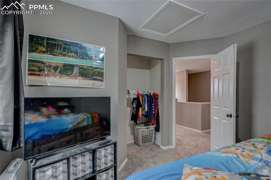 Image 21 of 39: Bedroom