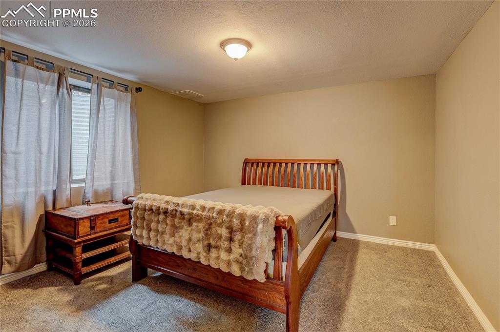 Image 26 of 39: Bedroom