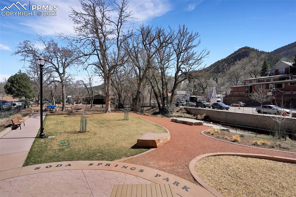 Listing 9822063, Image 13 of 34