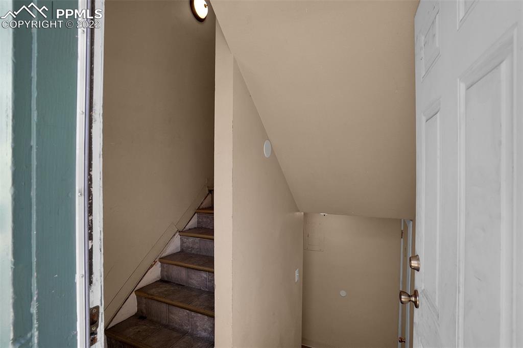 Listing 9822063, Image 23 of 34