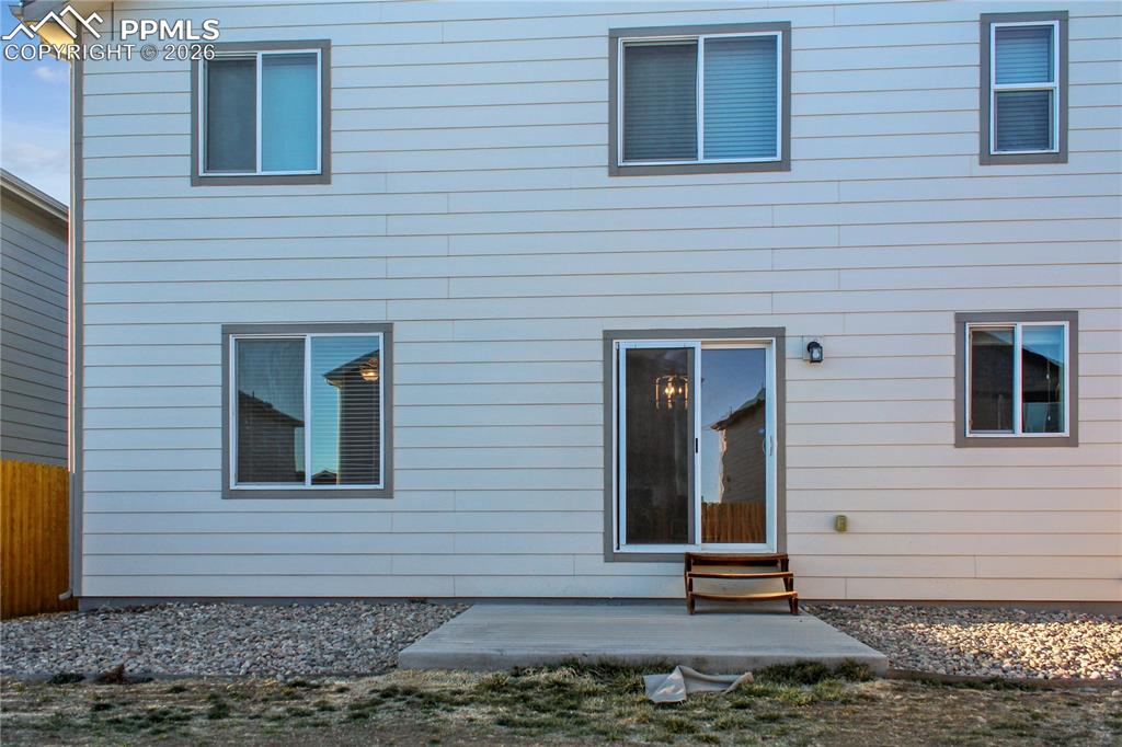 Image 22 of 26: Back of Structure