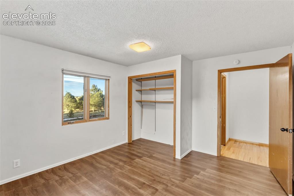 Image 16 of 38: Bedroom