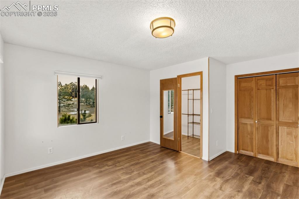 Image 22 of 38: Great Sized Rooms 