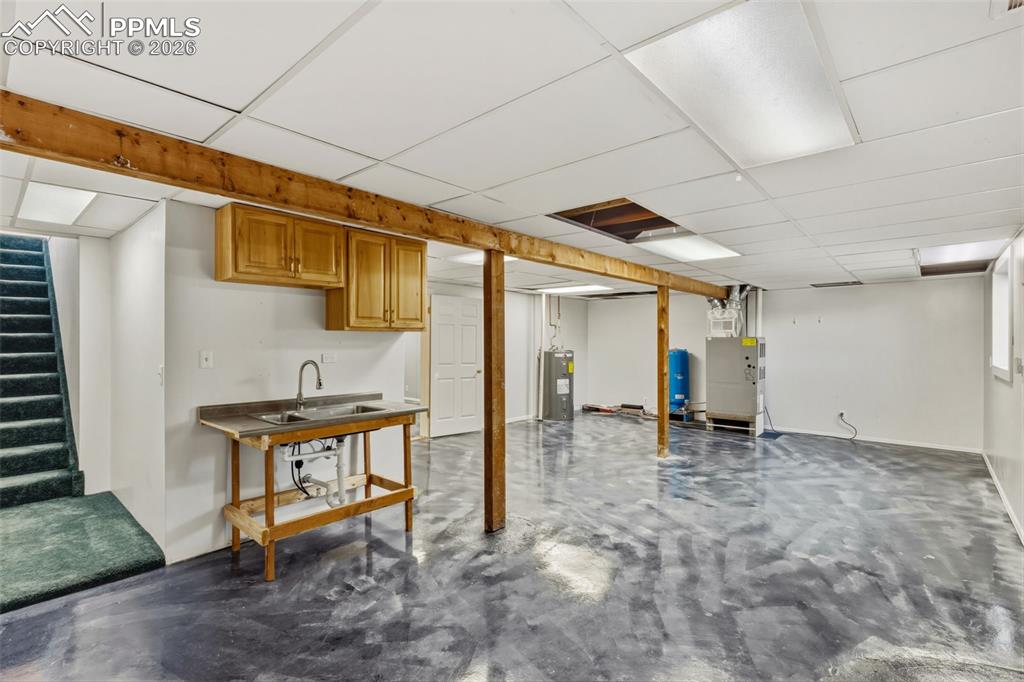 Image 25 of 38: Newly finished flooring product, Looks Great! 