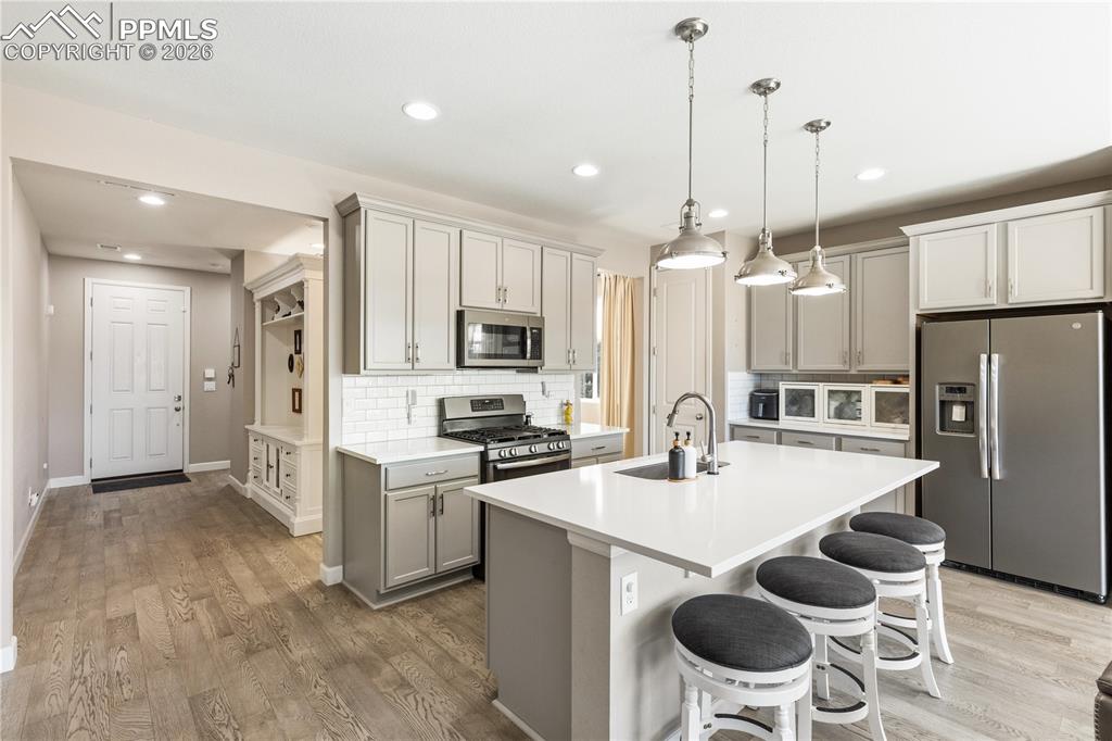 Image 11 of 22: Kitchen