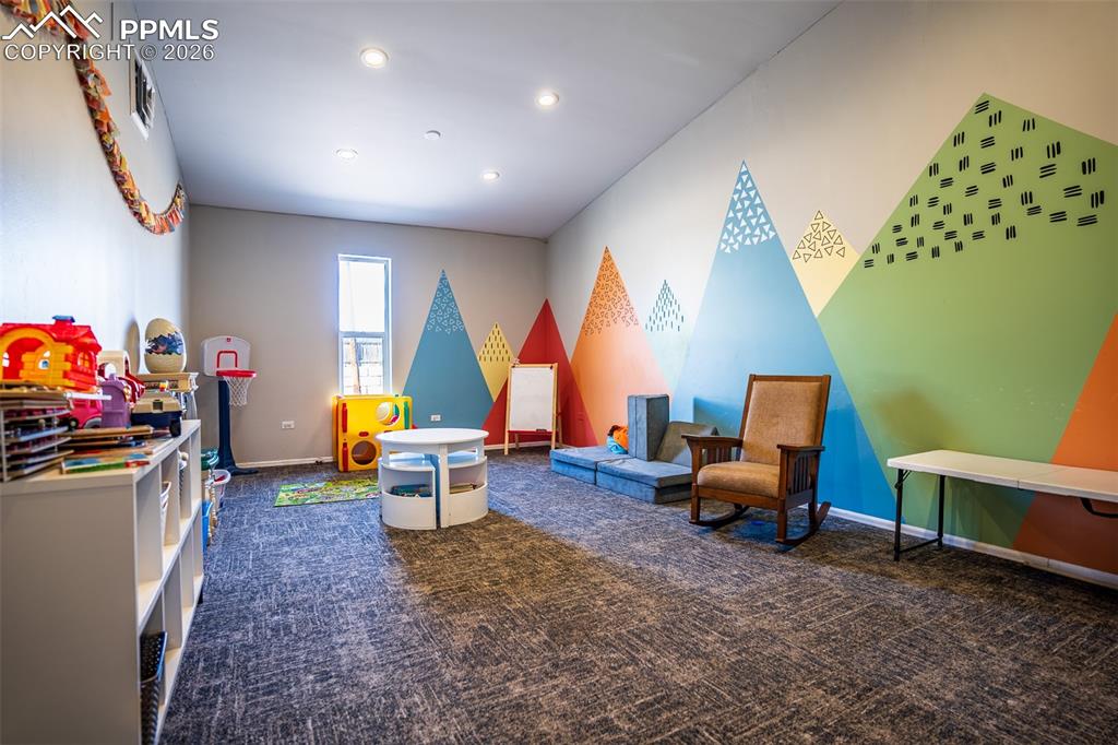 Image 17 of 26: Daycare space