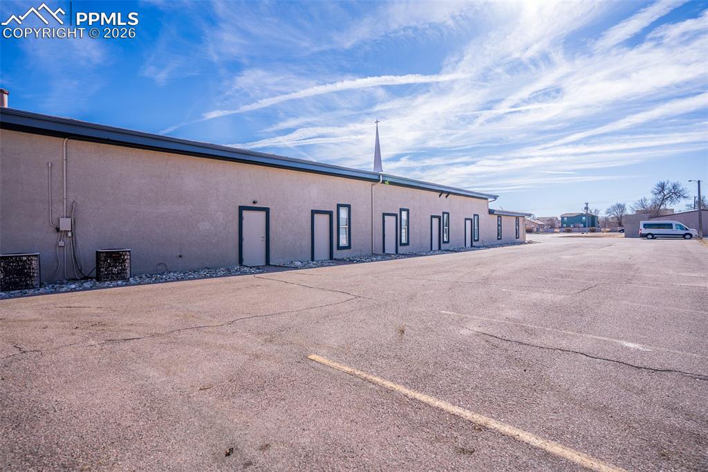 Image 21 of 26: Multiple side entries currently open to event space