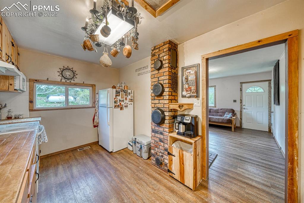 Image 11 of 36: Other