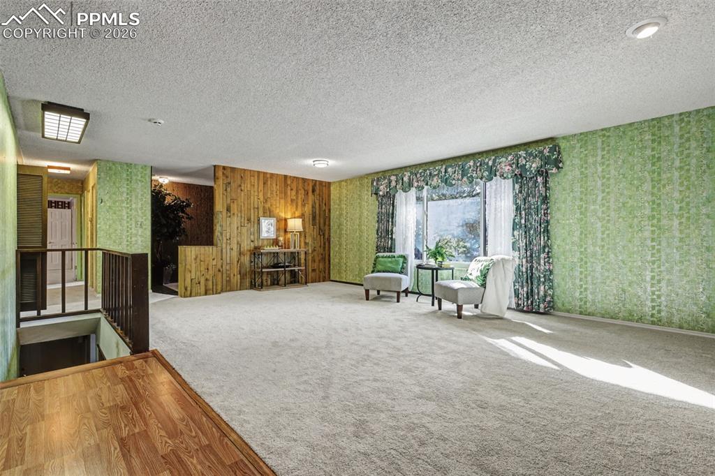 Image 5 of 38: Living Room