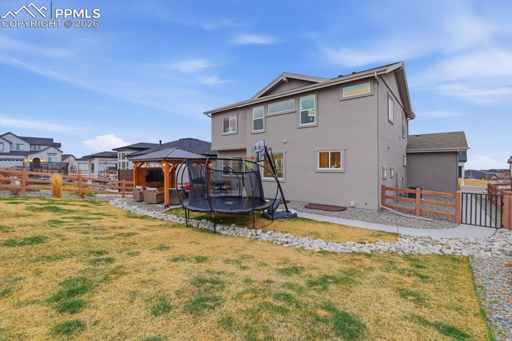 Image 33 of 50: Back of Structure