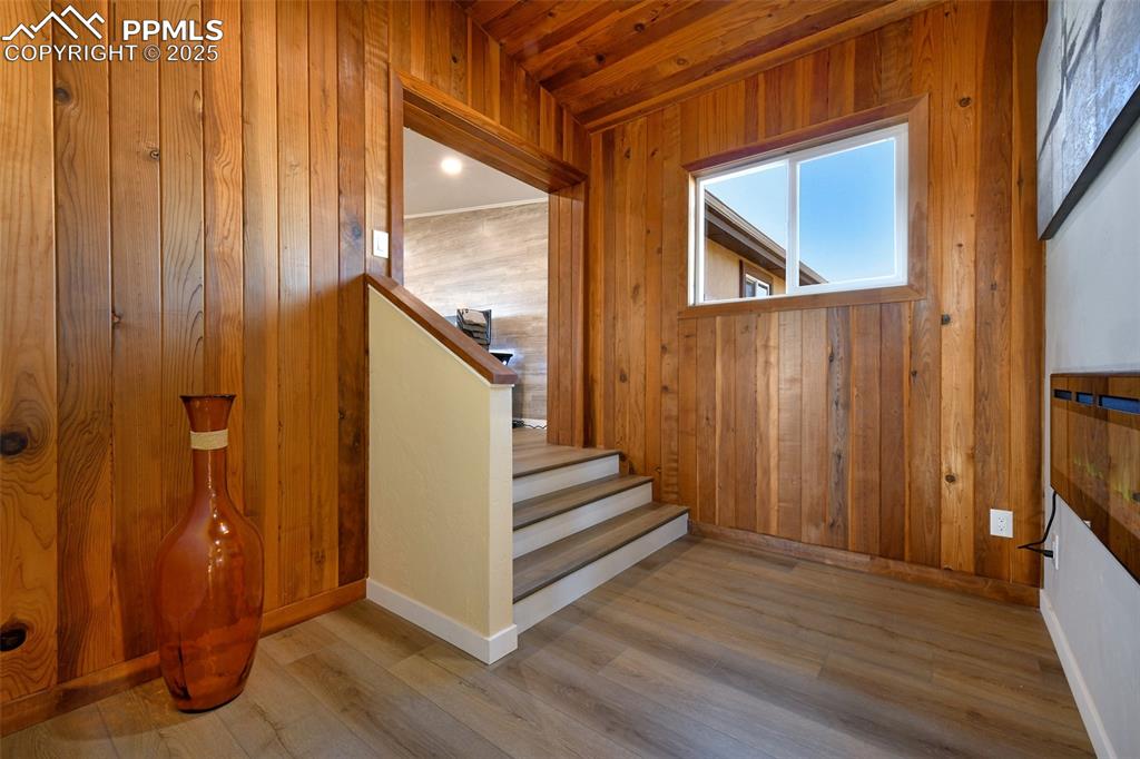 Image 26 of 46: Loft